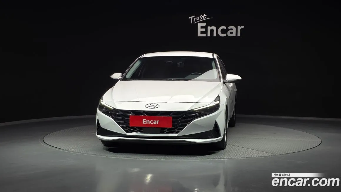 Hyundai AVANTE — фото 3