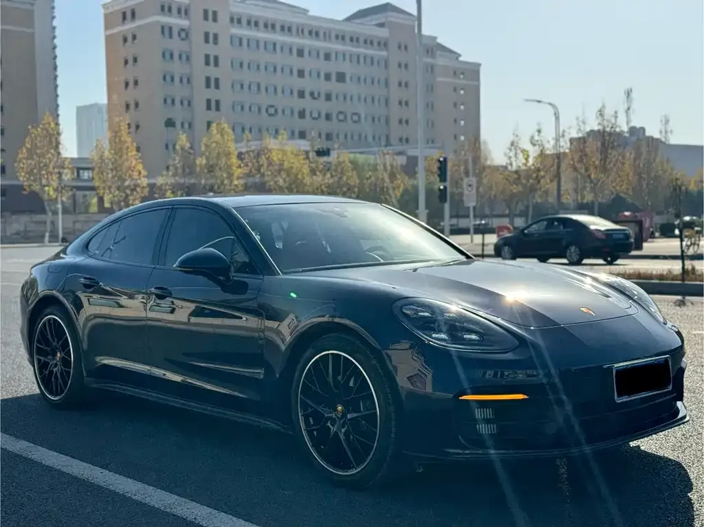 Porsche Panamera 2021 из CN, фото 3