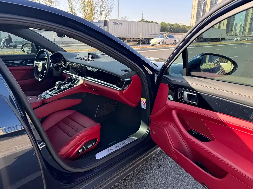 Porsche Panamera 2021 из CN, фото 7