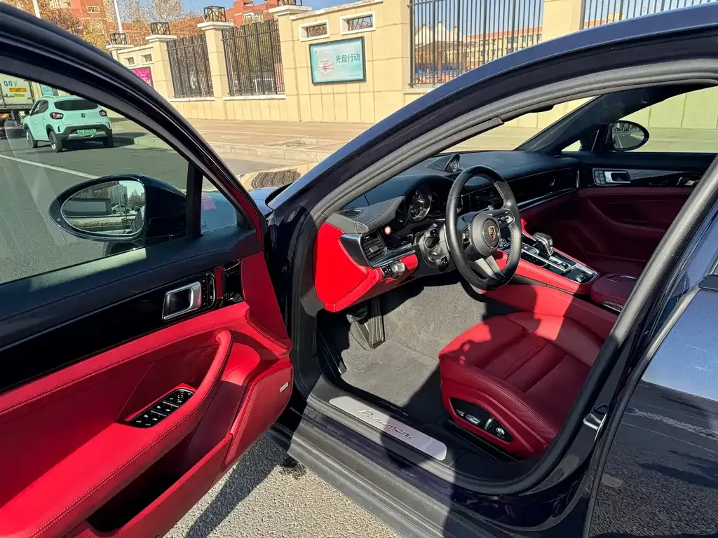 Porsche Panamera 2021 из CN, фото 9