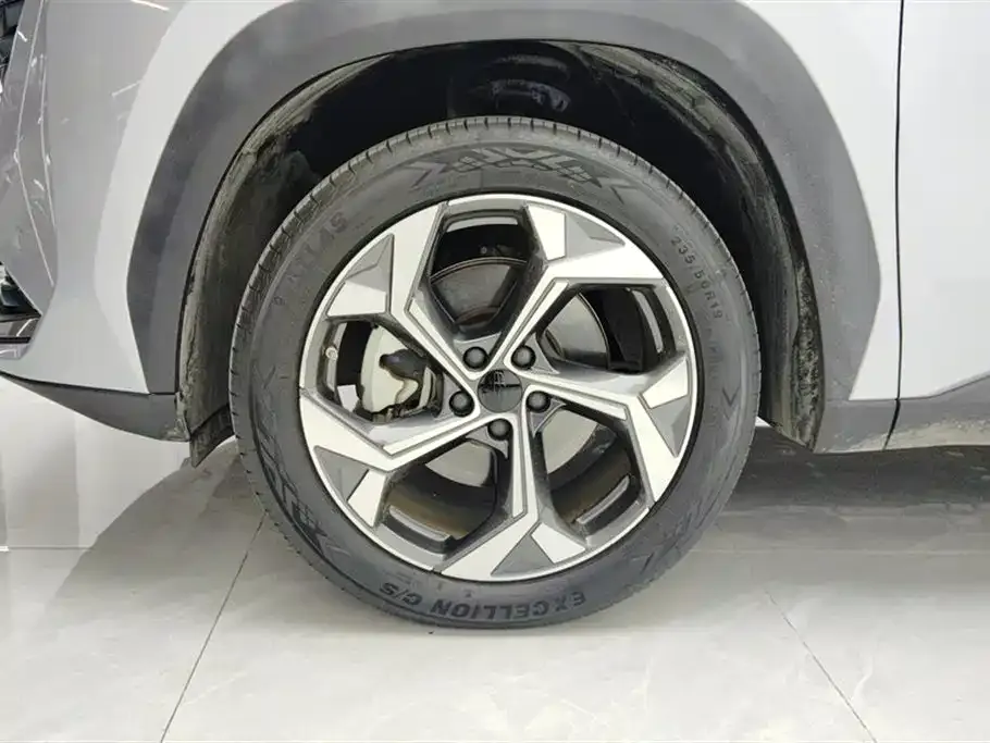 Geely Boyue L 2023 из CN, фото 6