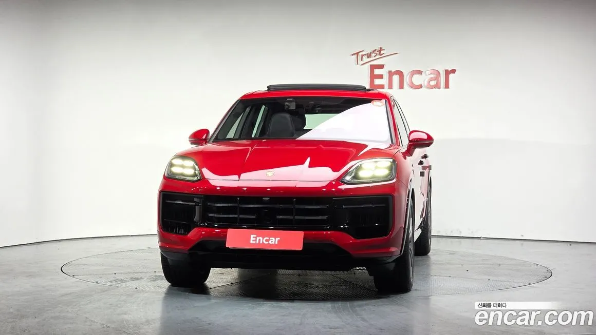 Porsche Cayenne 2025 из KR, фото 3