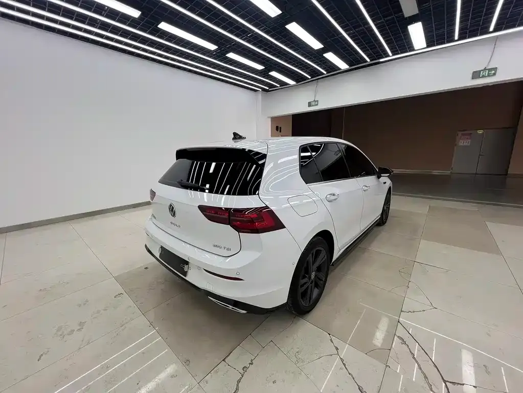 Volkswagen Golf 2021 из CN, фото 6