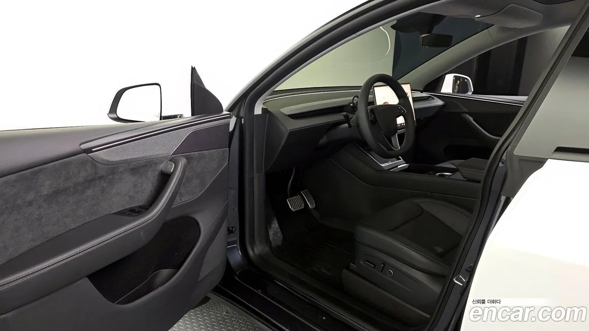 Tesla Model Y 2025 из KR, фото 10