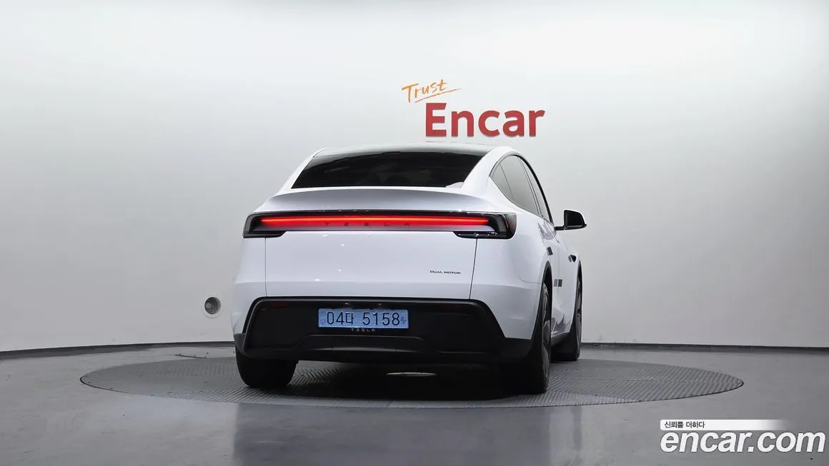 Tesla Model Y 2025 из KR, фото 4