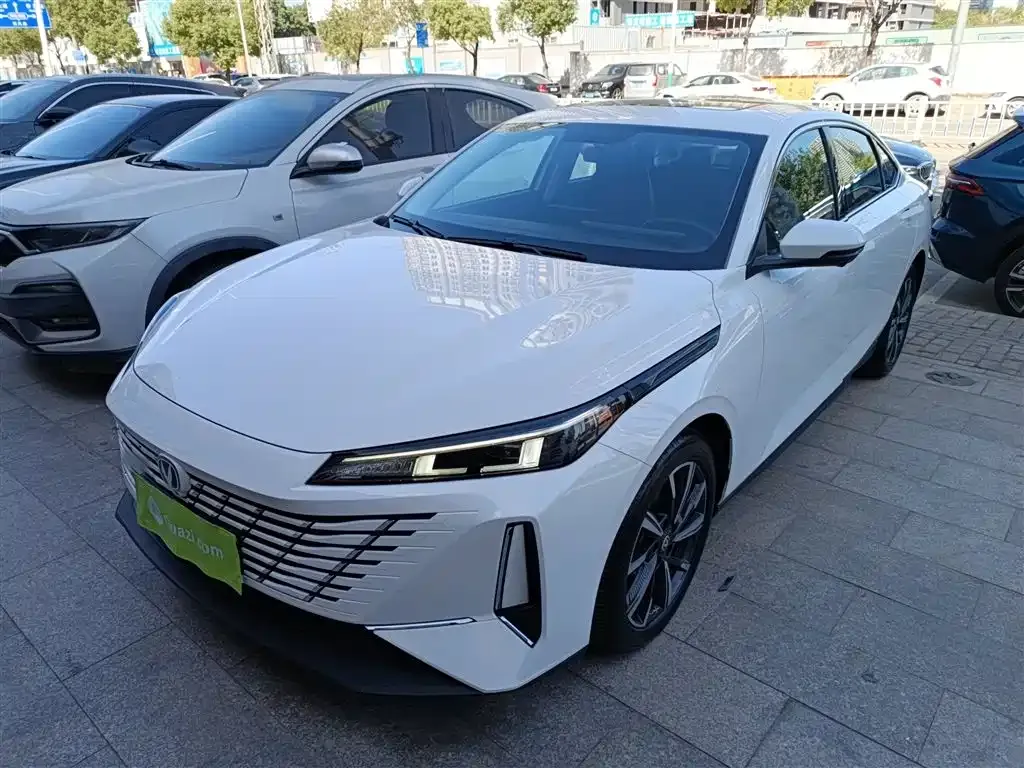 Changan Eado 2024 из CN, фото 2
