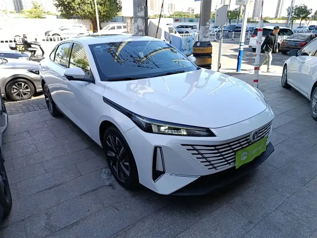 Changan Eado 2024 из CN, фото 4