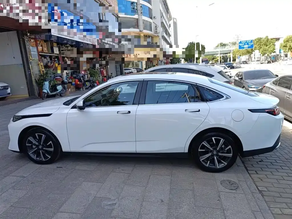 Changan Eado 2024 из CN, фото 5