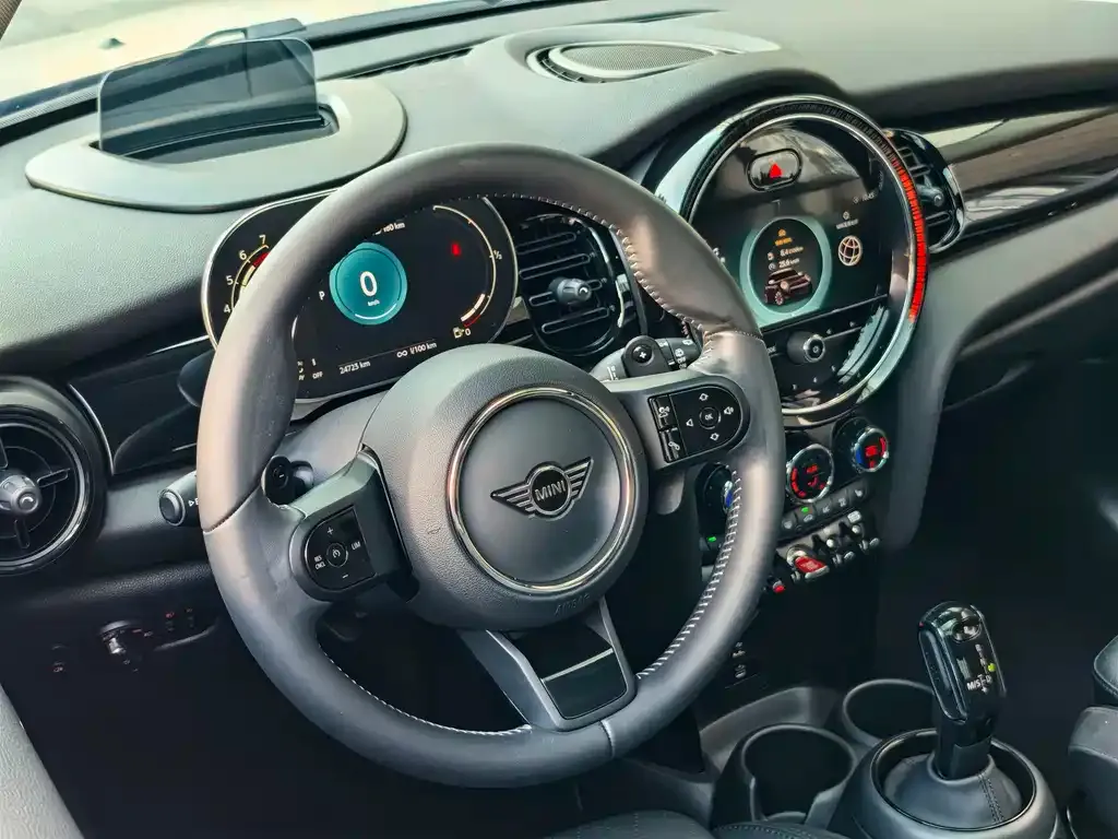 MINI Cooper (3-door) 2022 из CN, фото 9