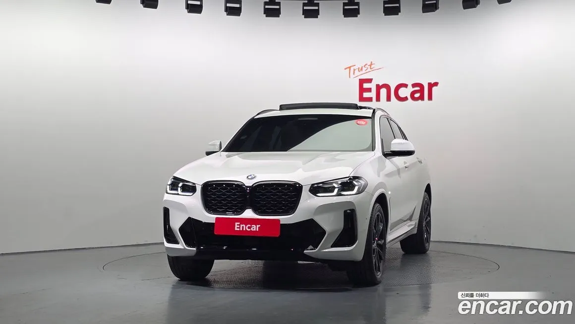 BMW X4 2025 из KR, фото 3