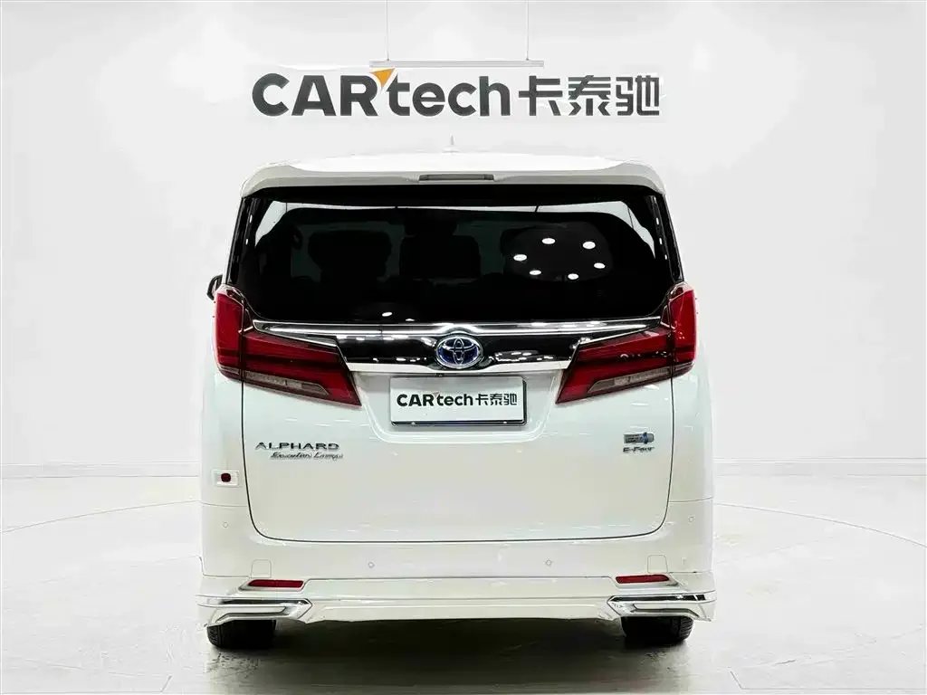 Toyota Alphard 2022 из CN, фото 3