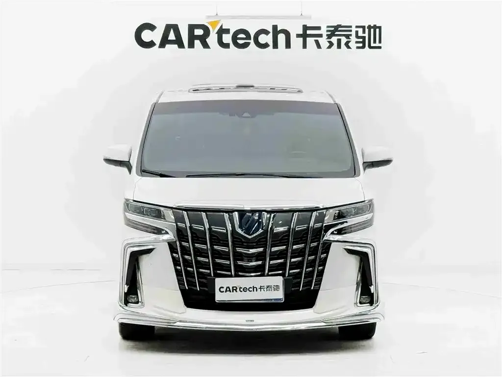 Toyota Alphard 2022 из CN, фото 4