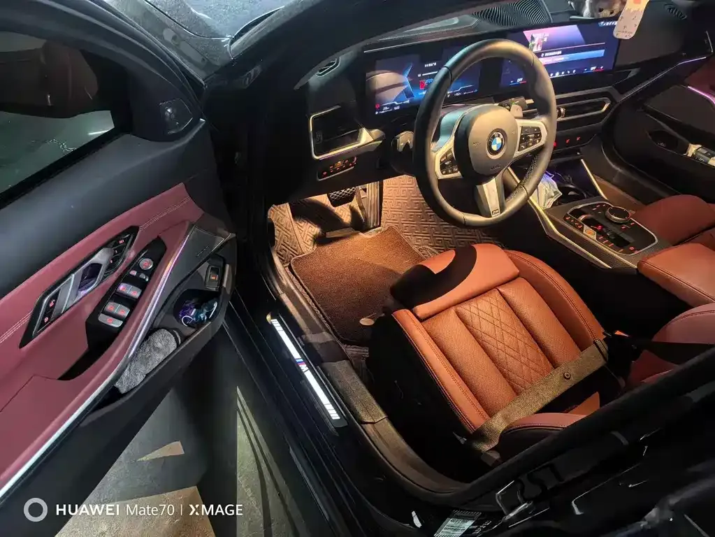BMW 3 Series 2024 из CN, фото 8