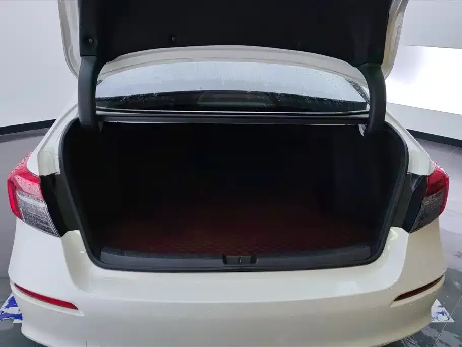 Honda Civic 2023 из CN, фото 4