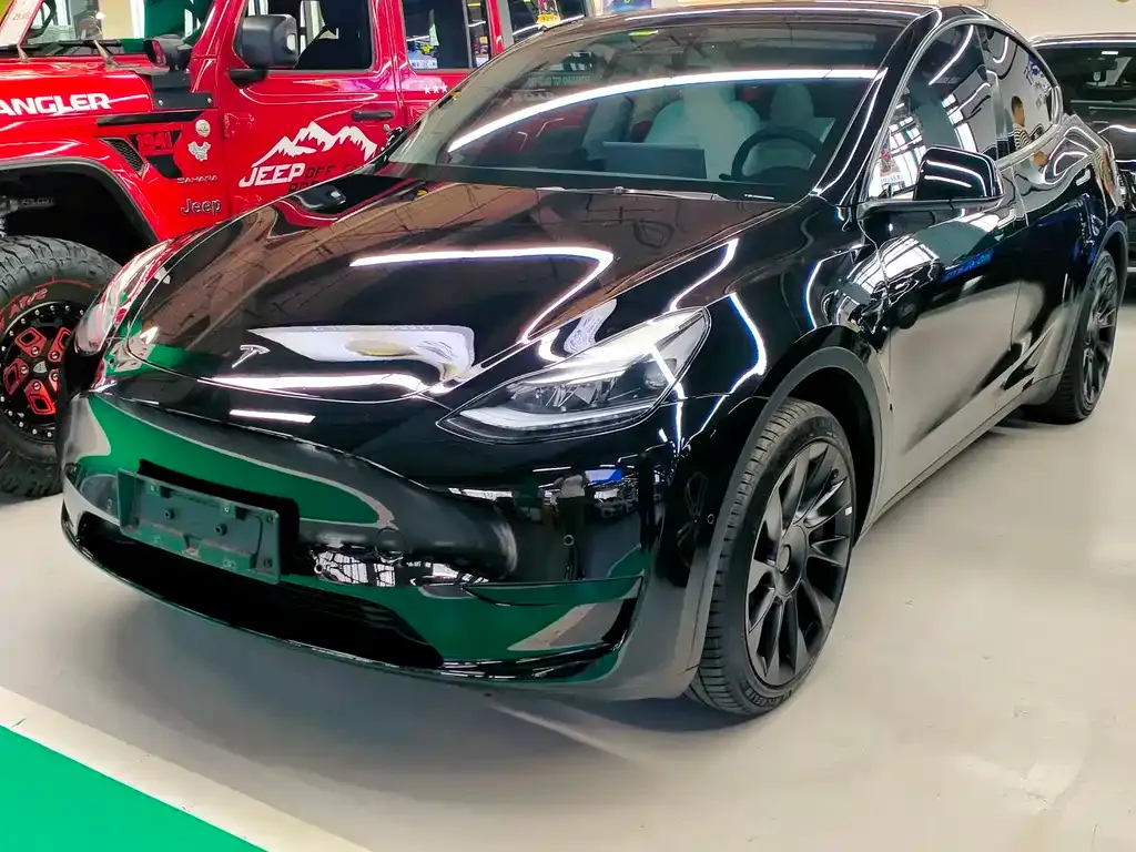 Tesla Model Y 2024 из CN, фото 1