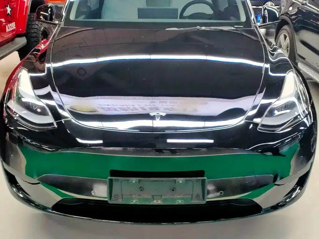 Tesla Model Y 2024 из CN, фото 2