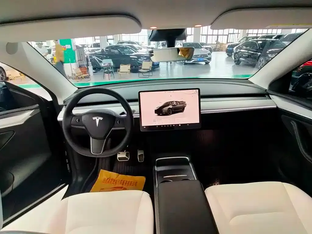 Tesla Model Y 2024 из CN, фото 7