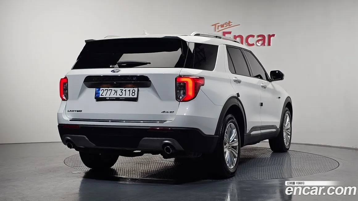 Ford Explorer 2022 из KR, фото 2
