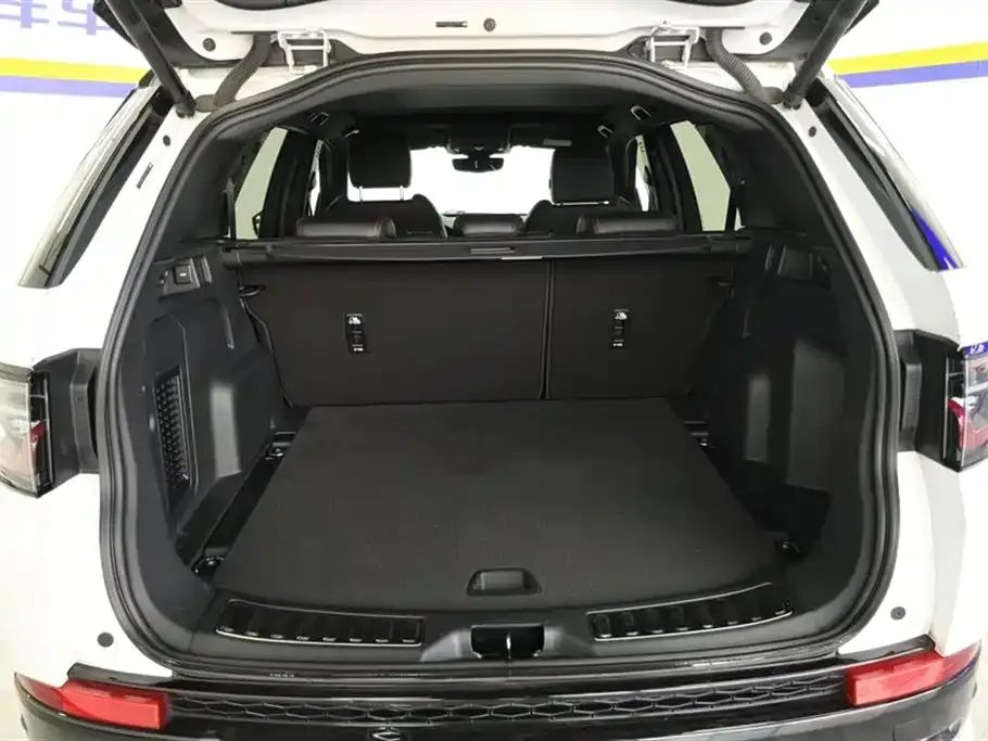 Land Rover Discovery Sport — фото 4