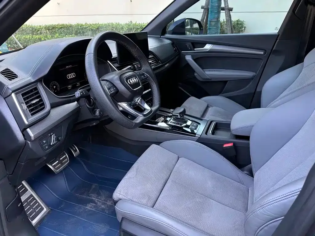 Audi Q5L Sportback 2023 из CN, фото 4