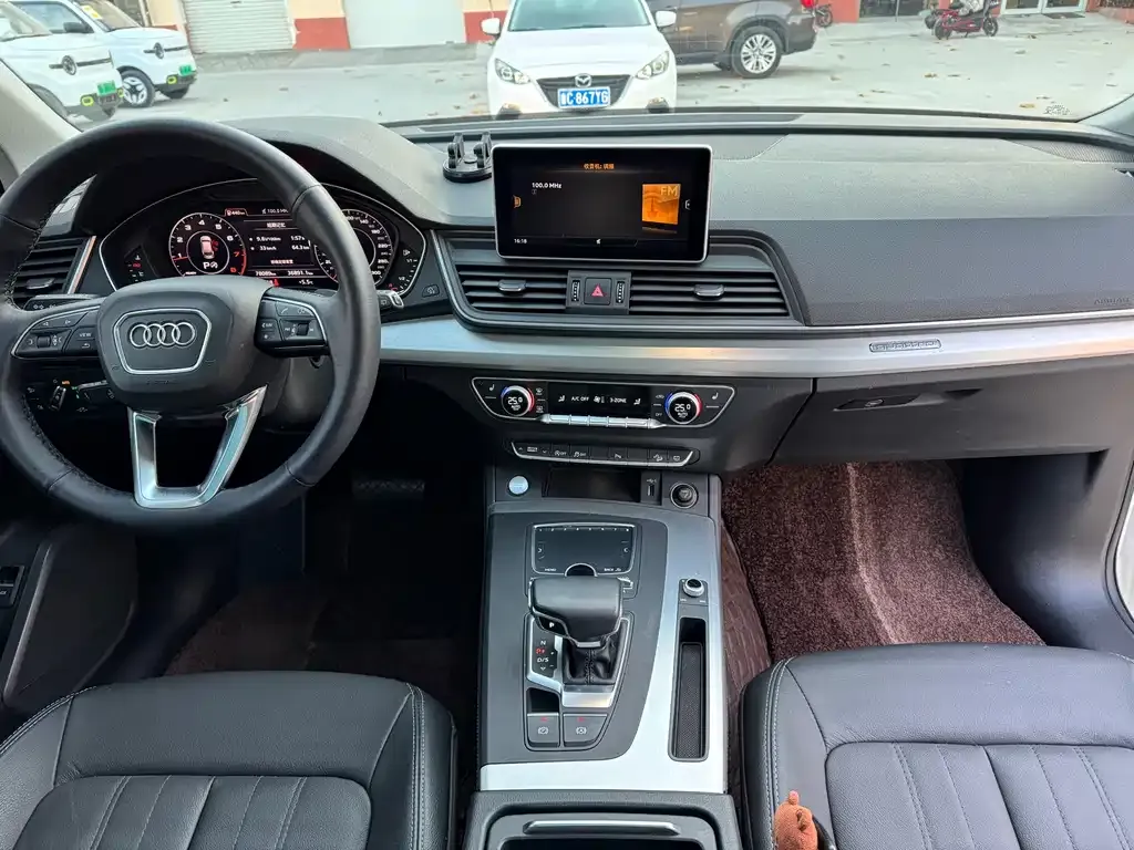 Audi Q5L 2021 из CN, фото 10