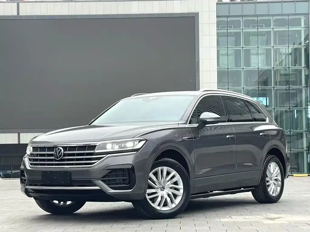 Volkswagen Touareg 2023 из CN, фото 1