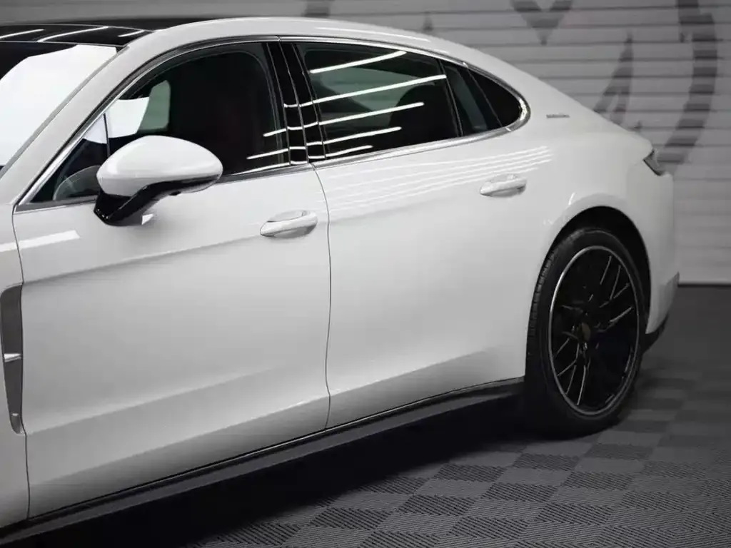 Porsche Panamera — фото 6