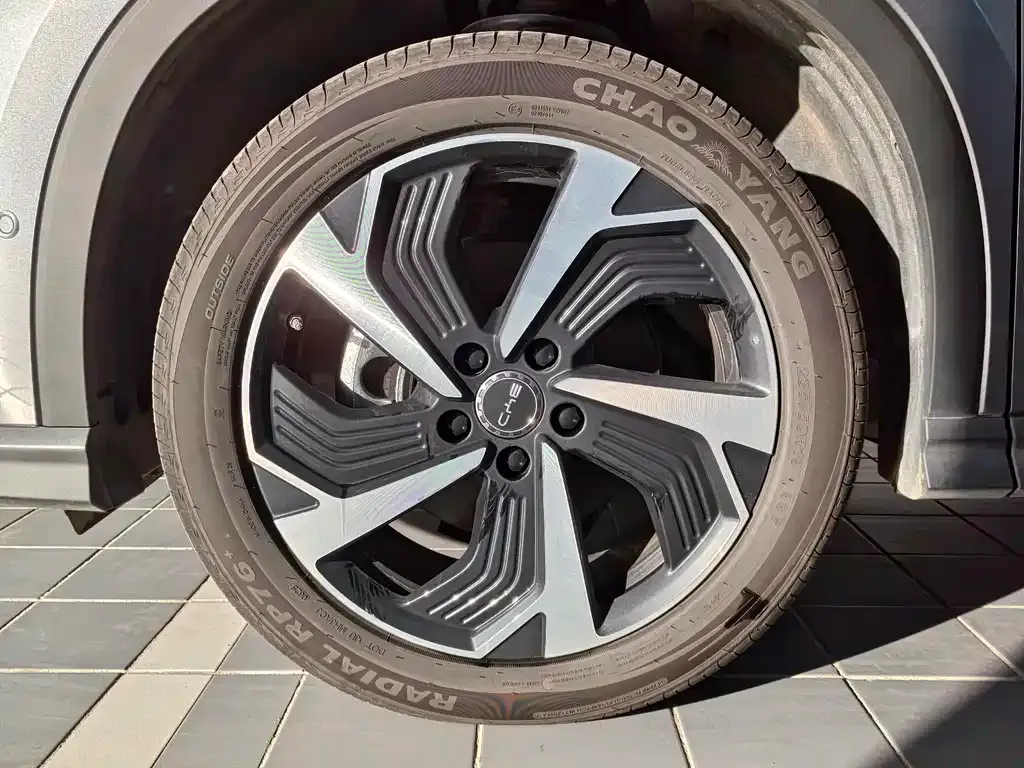 BYD Seal 05 DM-i — фото 3