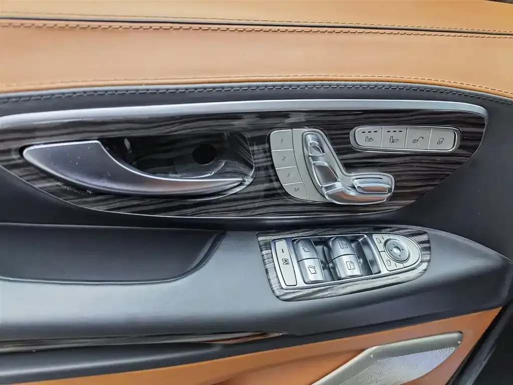 Mercedes-Benz Vito 2023 из CN, фото 9