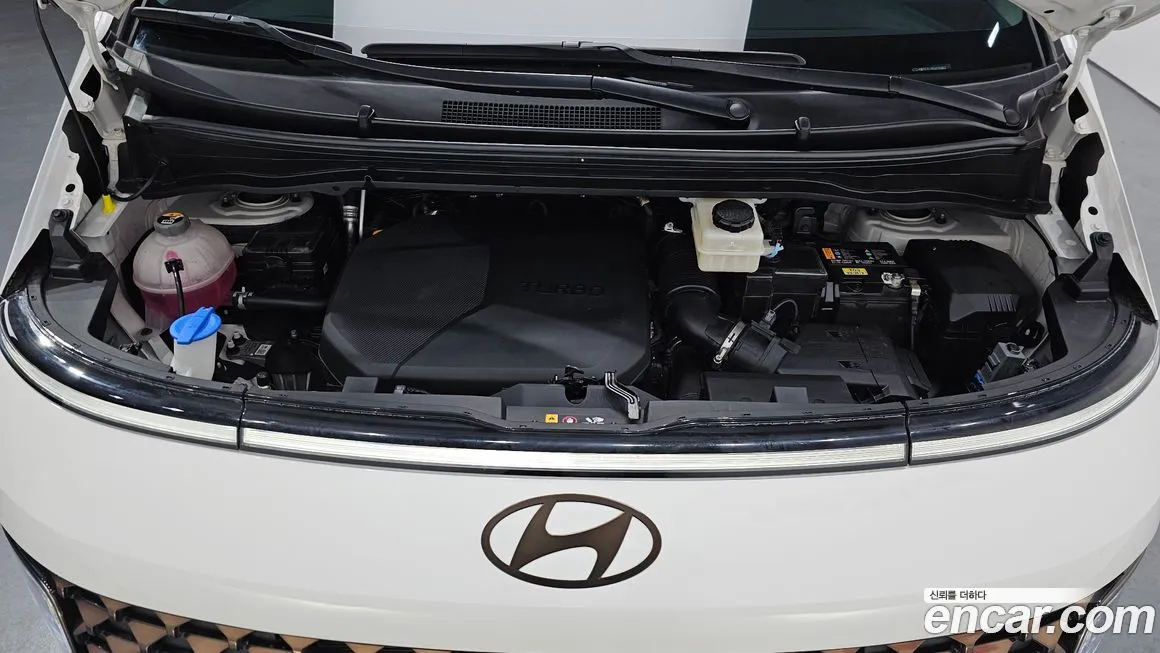 Hyundai Staria — фото 6