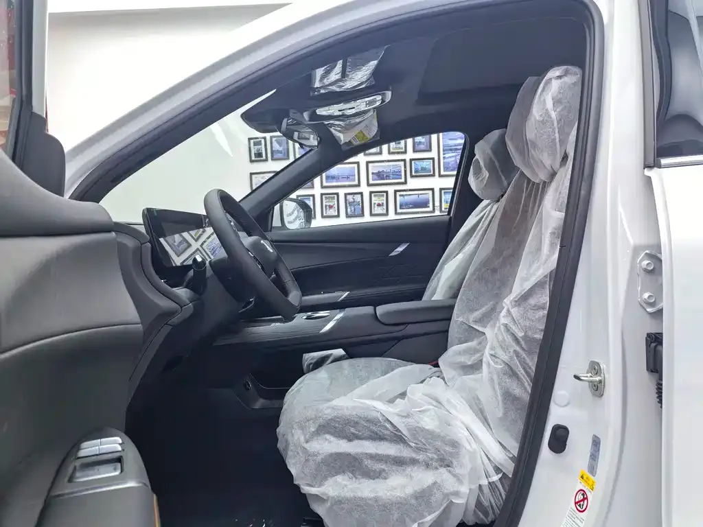 Changan CS75PLUS 2025 из CN, фото 3