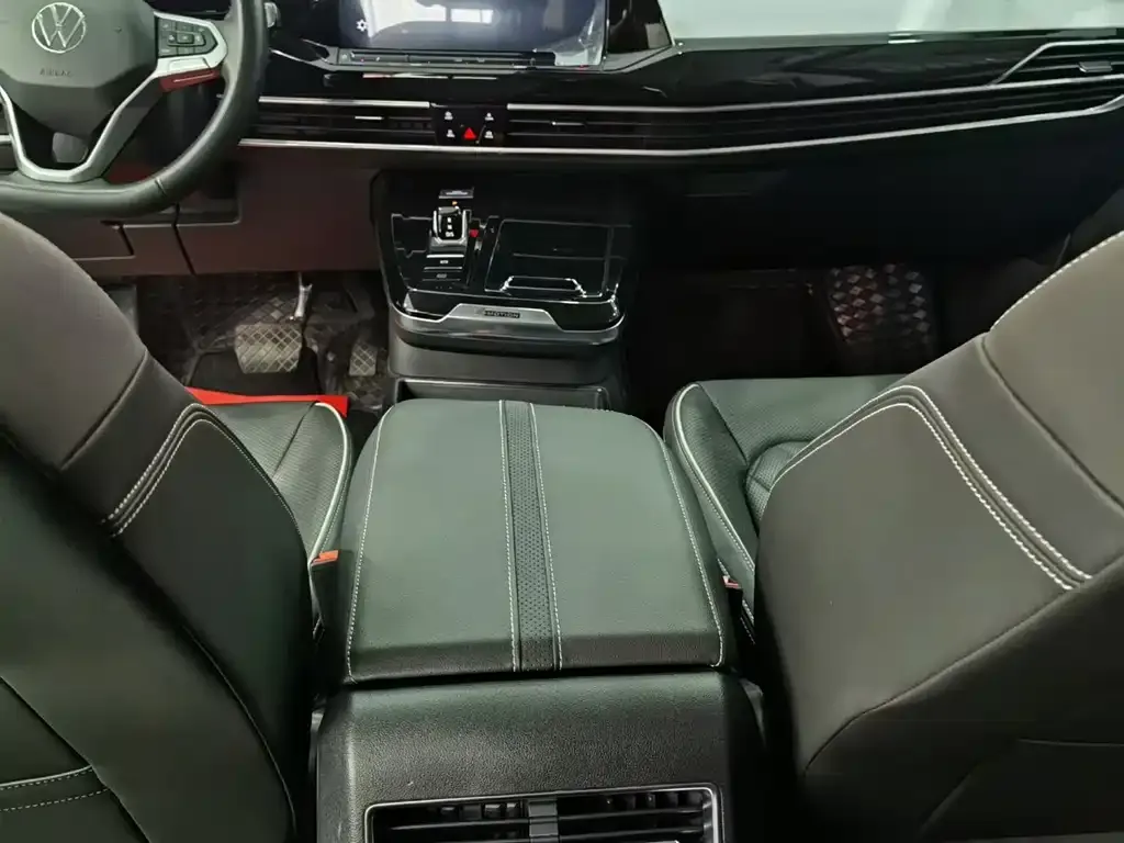 Volkswagen Talagon 2023 из CN, фото 5