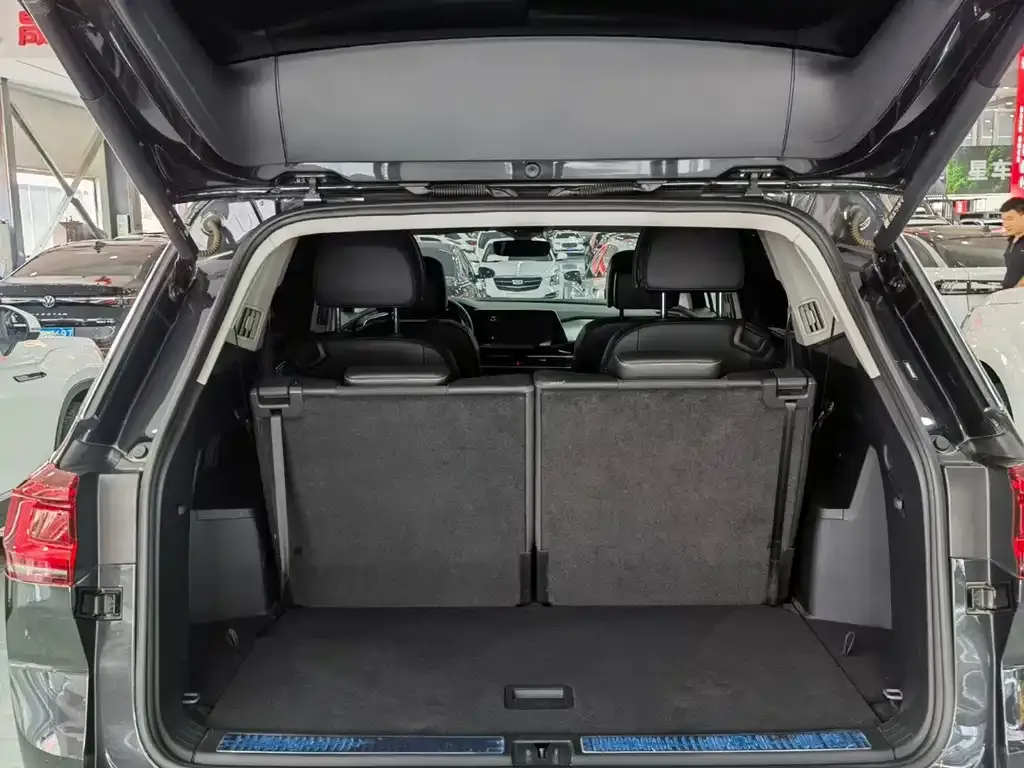 Volkswagen Talagon 2023 из CN, фото 7