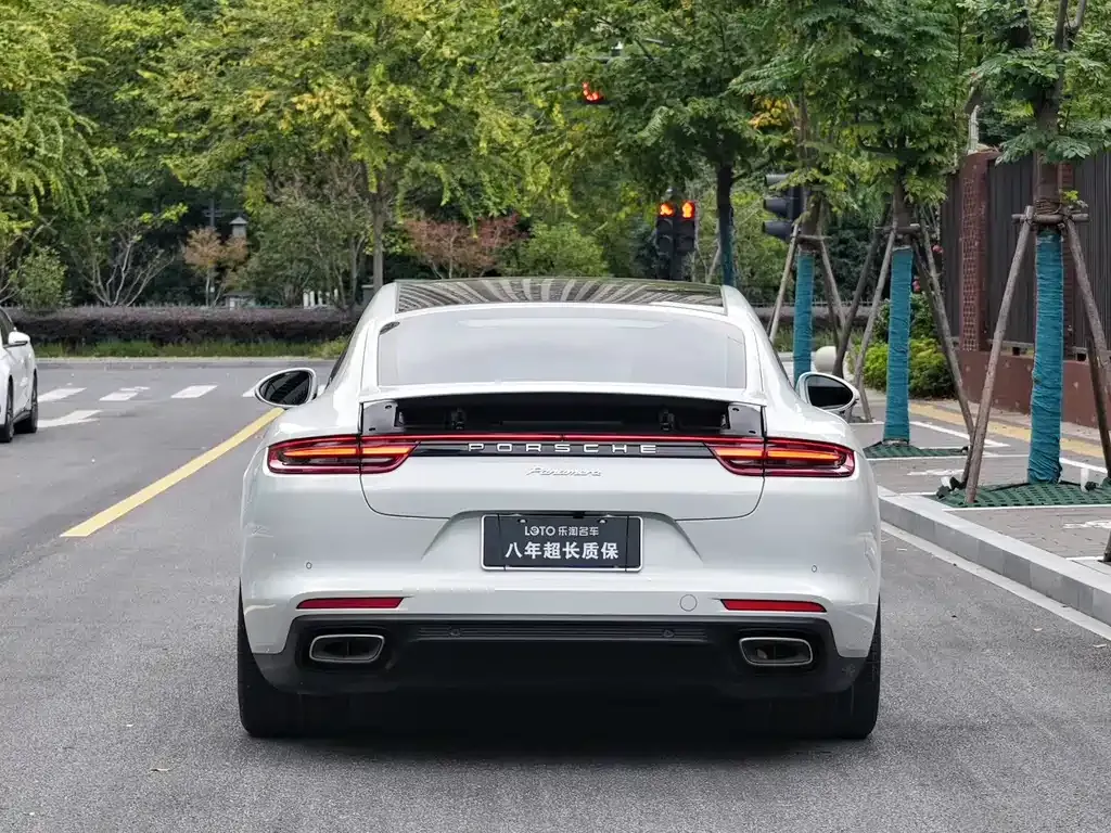 Porsche Panamera — фото 4