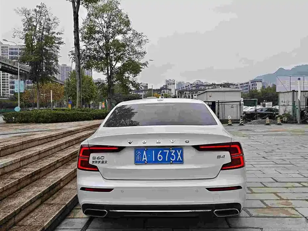 Volvo S60 2022 из CN, фото 7