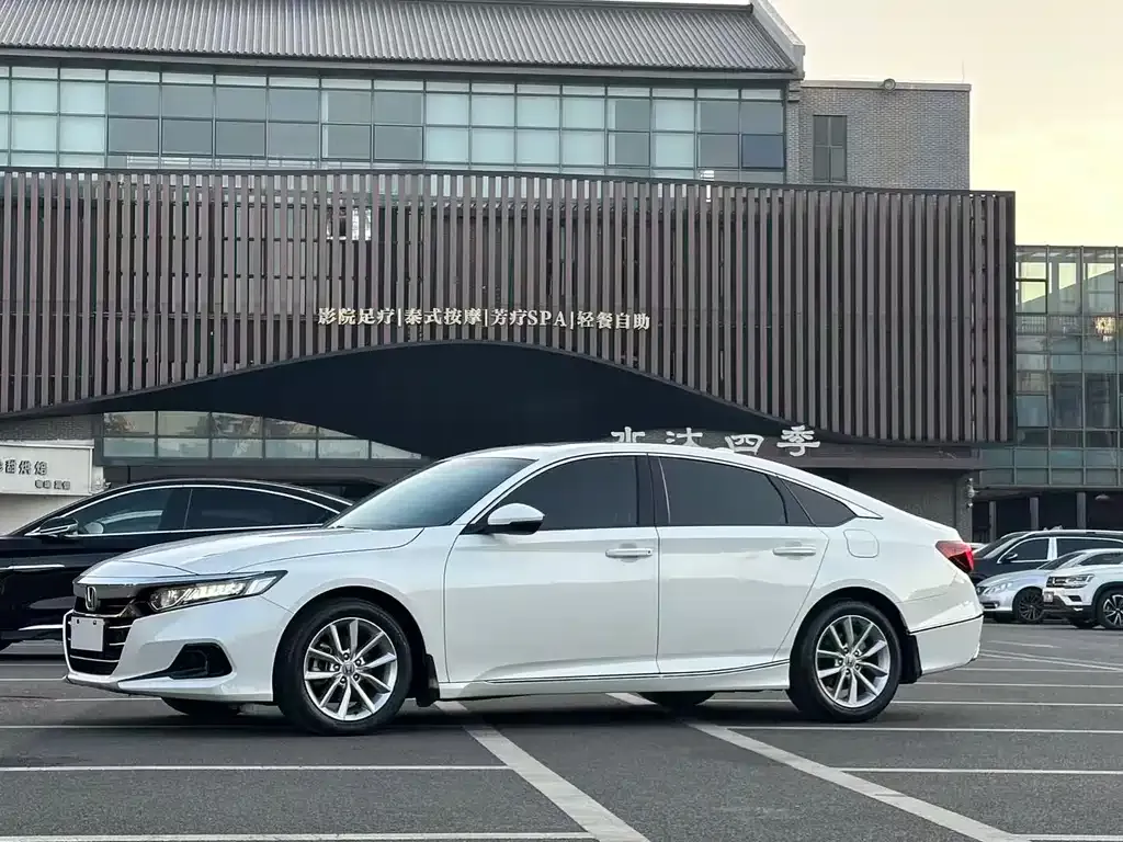 Honda Accord 2022 из CN, фото 1
