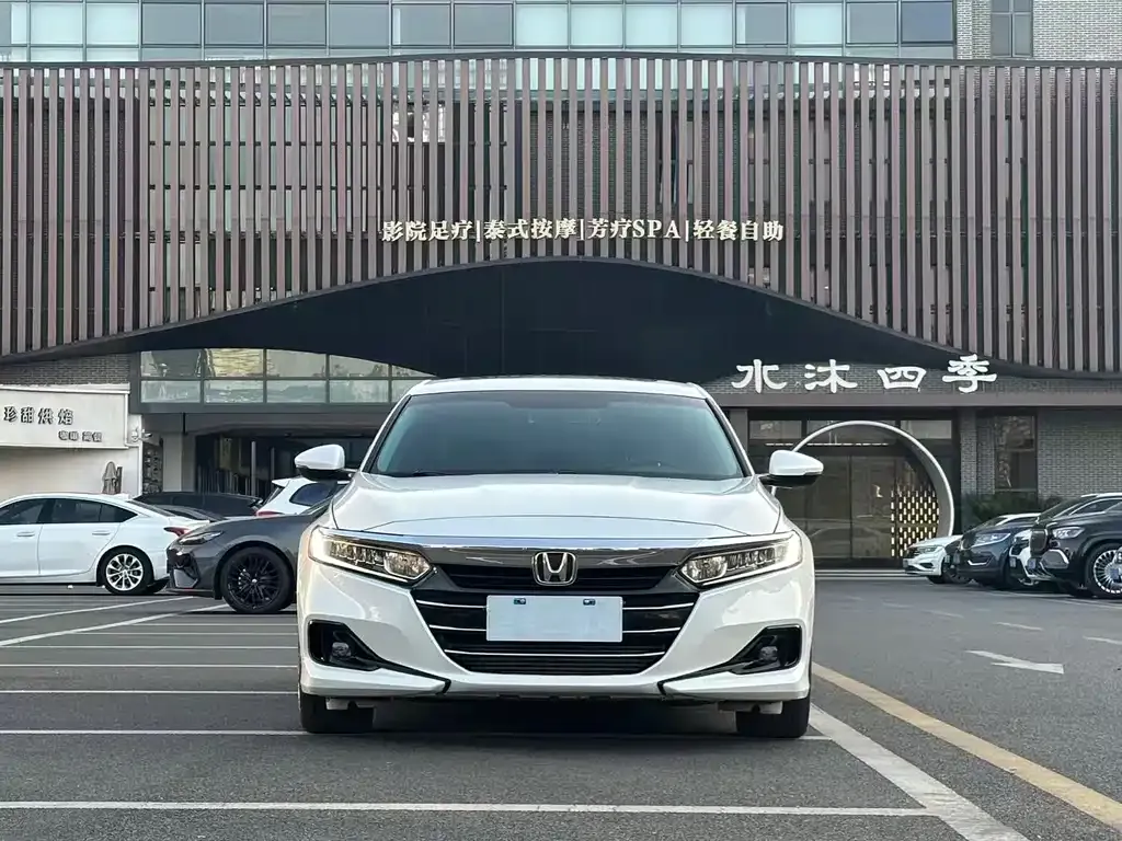 Honda Accord 2022 из CN, фото 2