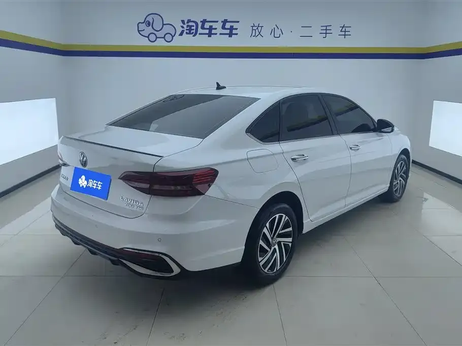 Volkswagen Lavida 2023 из CN, фото 3