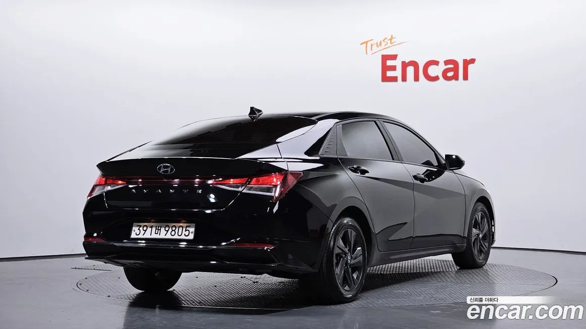 Hyundai AVANTE — фото 2