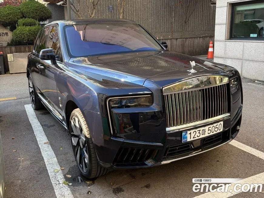 Rolls-Royce Cullinan 2025 из KR, фото 9