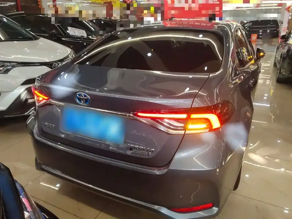Toyota Corolla 2023 из CN, фото 6