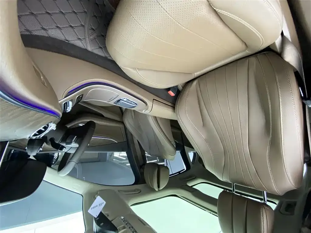 Mercedes-Benz E-Class 2023 из CN, фото 9
