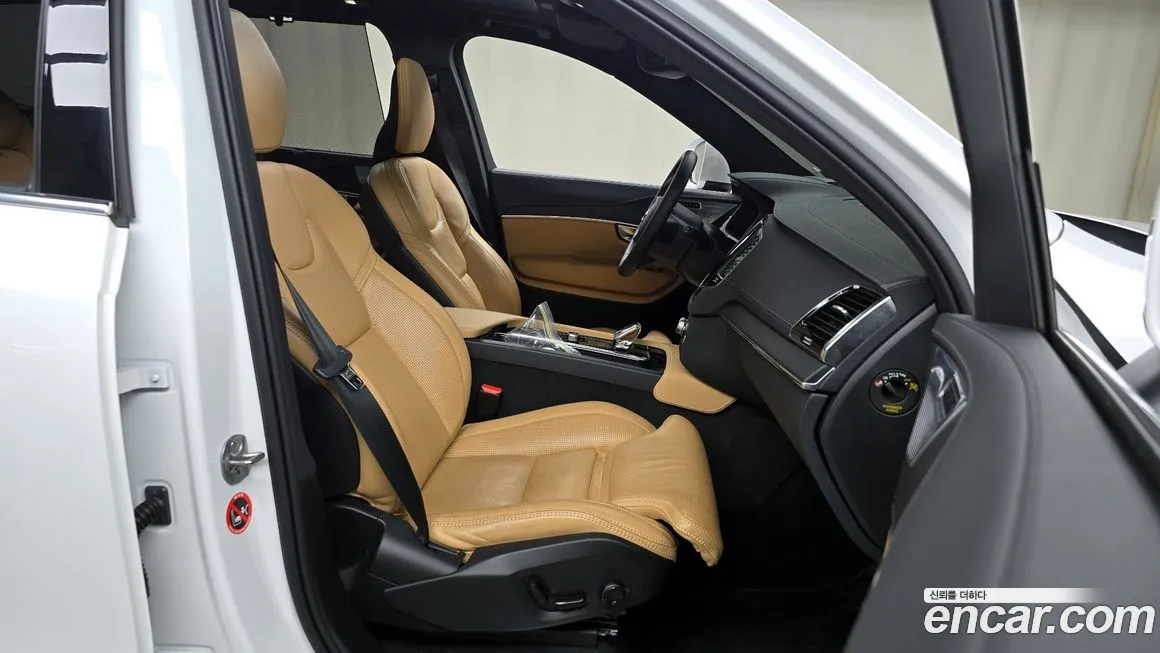 Volvo XC90 2023 из KR, фото 10