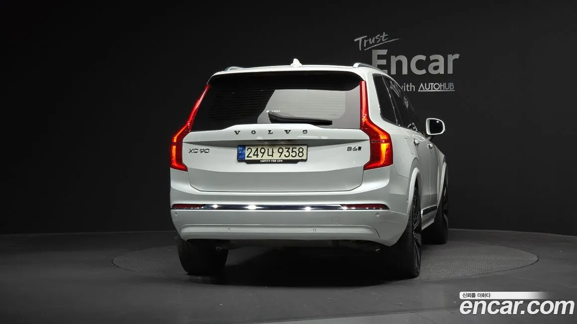 Volvo XC90 2023 из KR, фото 4