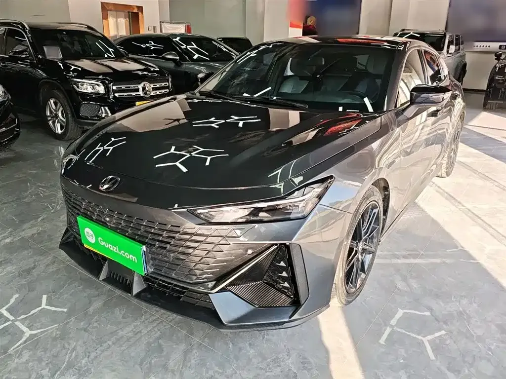 Changan UNI-V 2023 из CN, фото 2