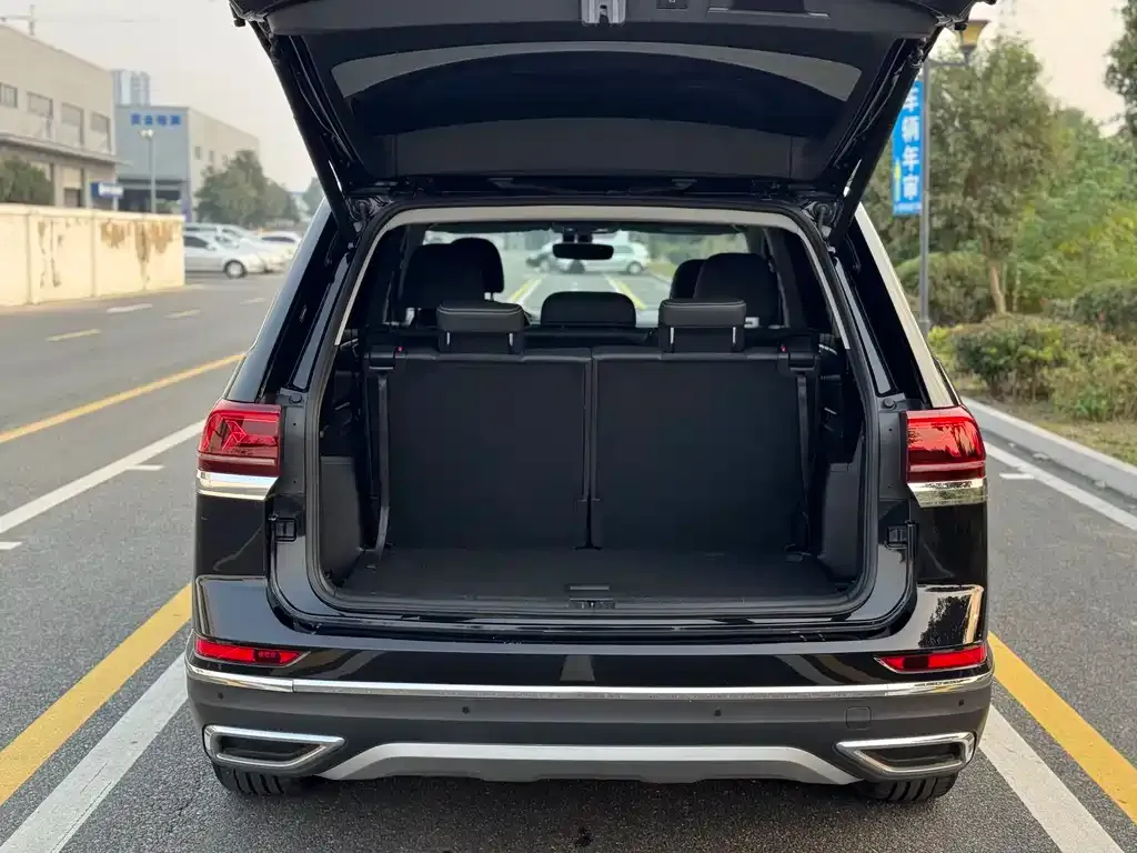 Volkswagen Teramont 2022 из CN, фото 7
