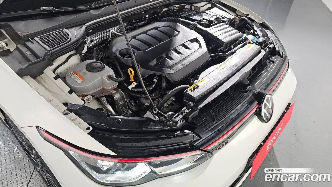 Volkswagen Golf 2023 из KR, фото 6