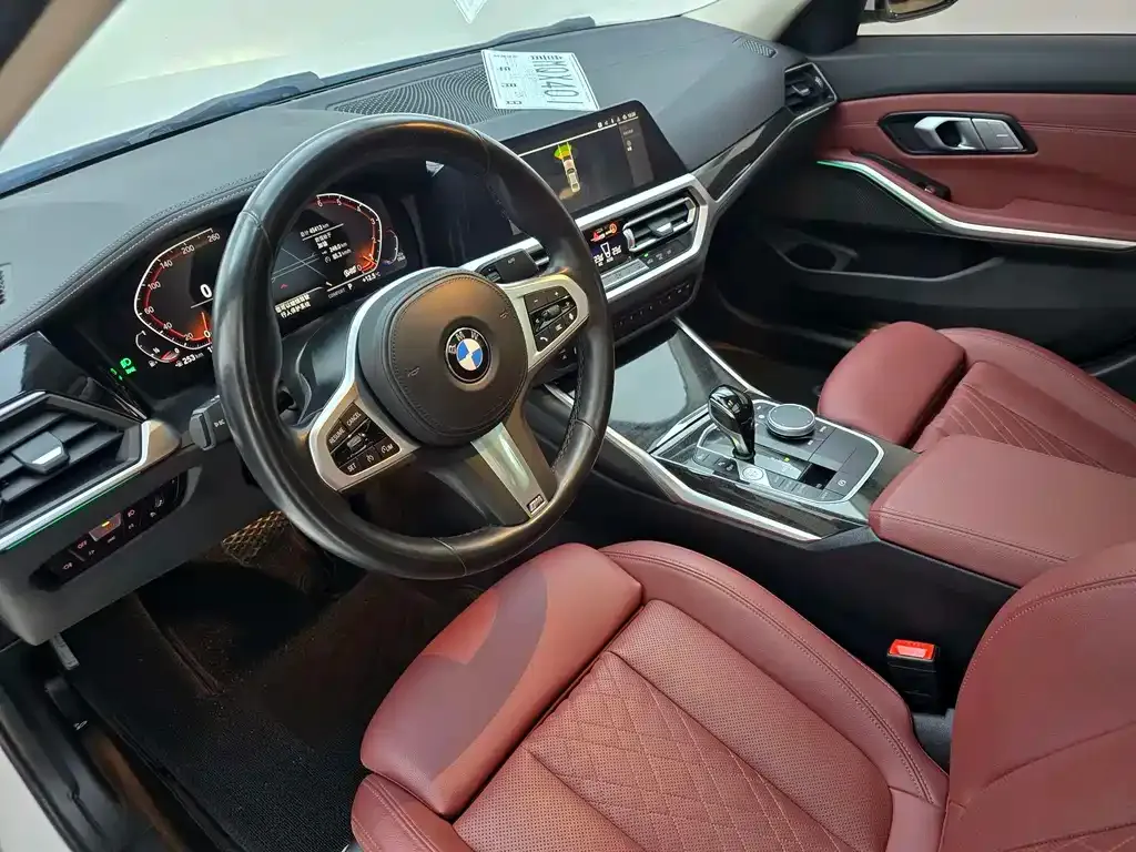BMW 3 Series 2022 из CN, фото 6