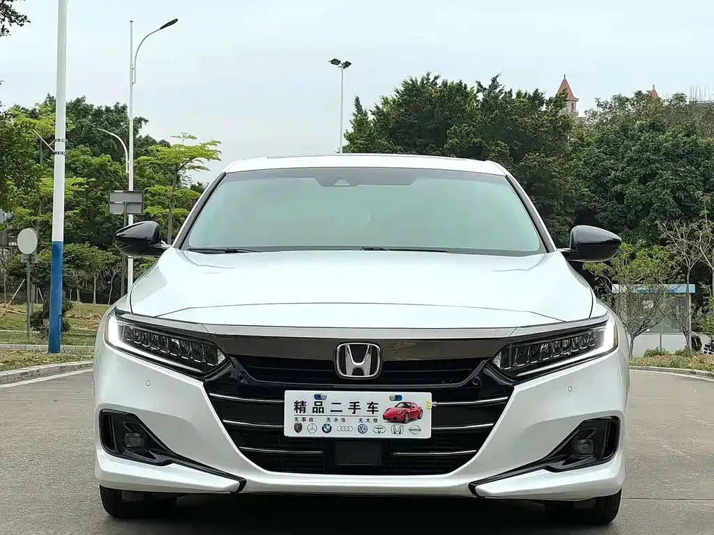 Honda Accord 2022 из CN, фото 2
