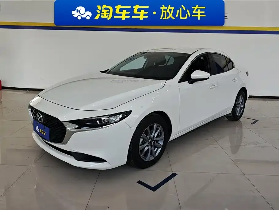 Mazda 3 Axela 2022 из CN, фото 1